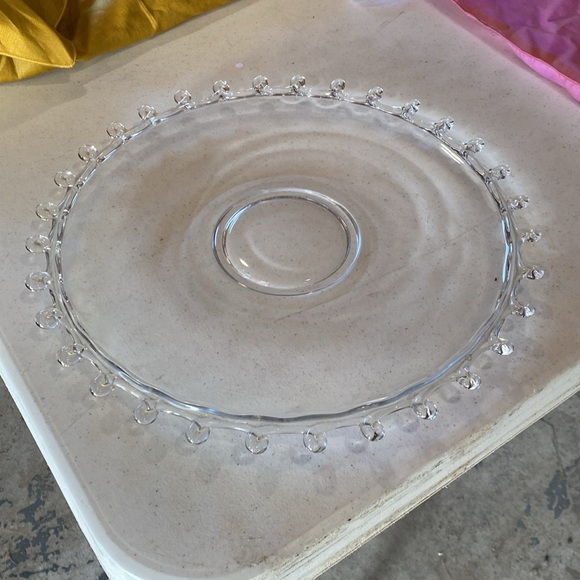 Uranium glass platter - Picture 2 of 3